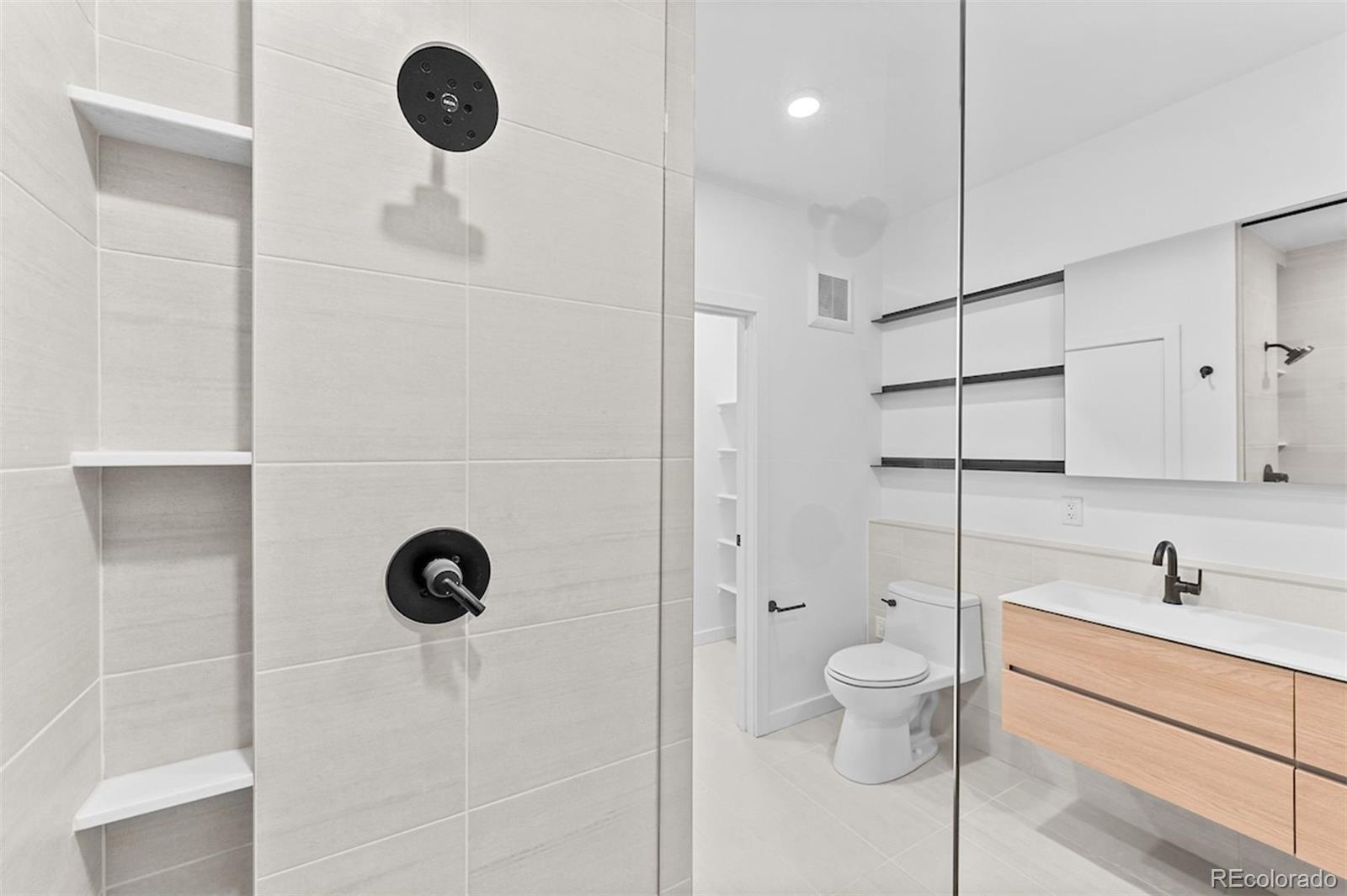 MLS Image #26 for 1601  park avenue,denver, Colorado