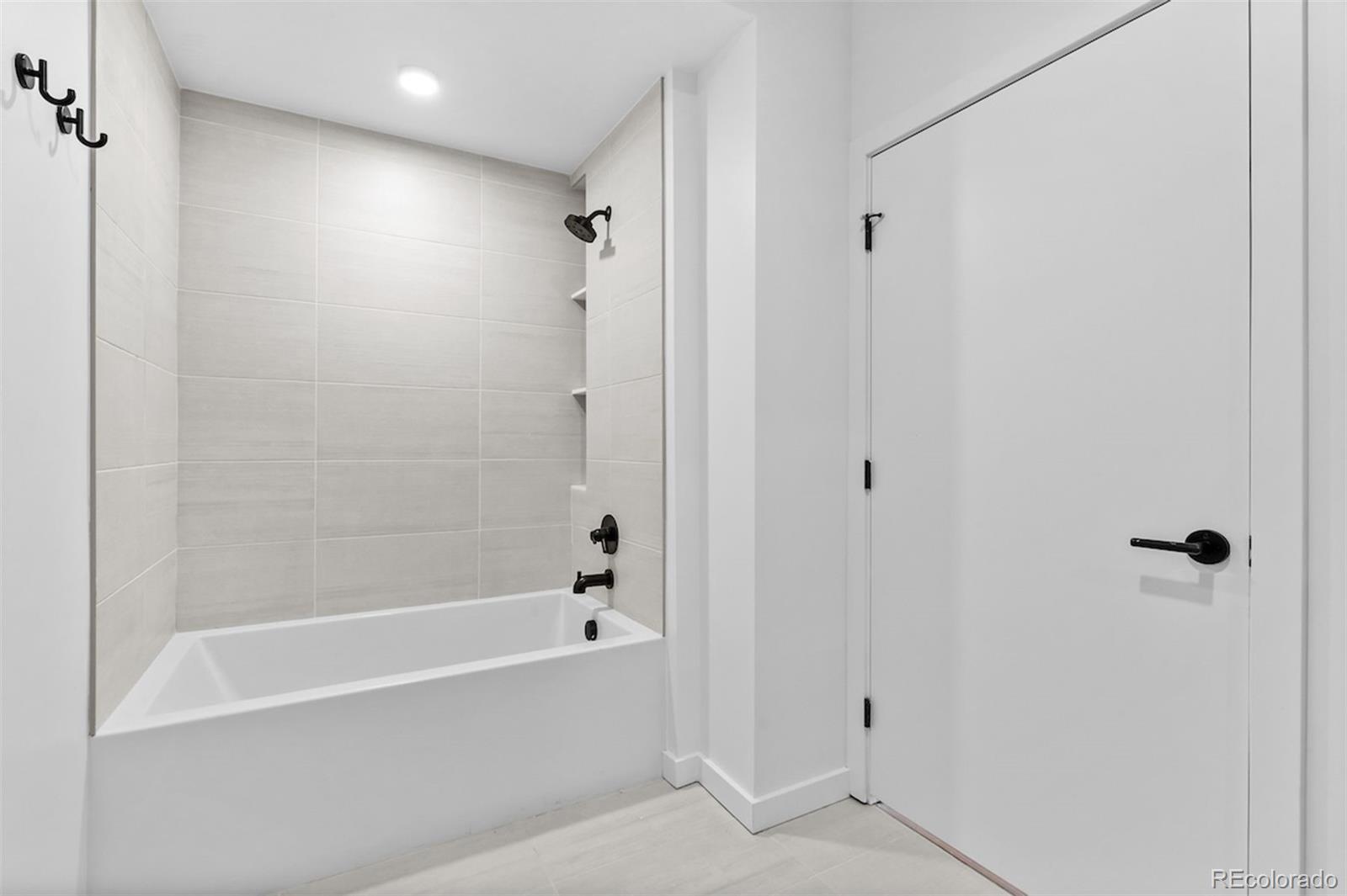 MLS Image #32 for 1601  park avenue,denver, Colorado