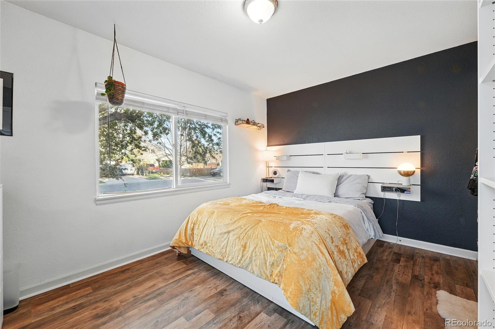 MLS Image #17 for 1711  spruce street,denver, Colorado