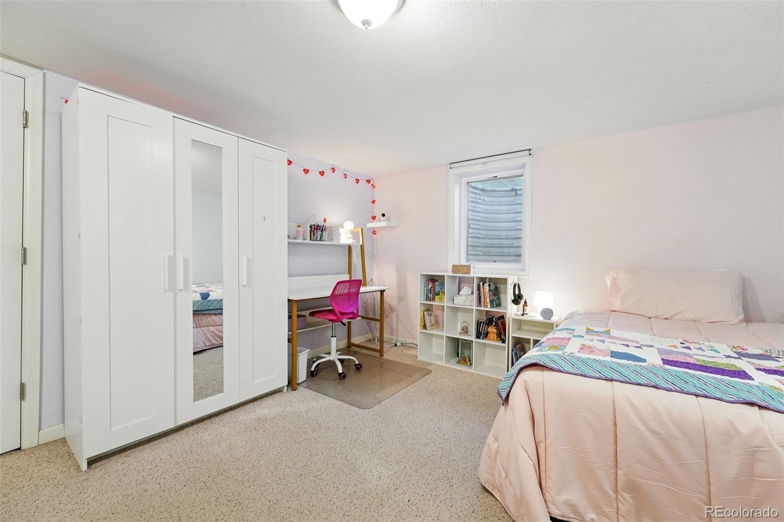 MLS Image #24 for 1711  spruce street,denver, Colorado