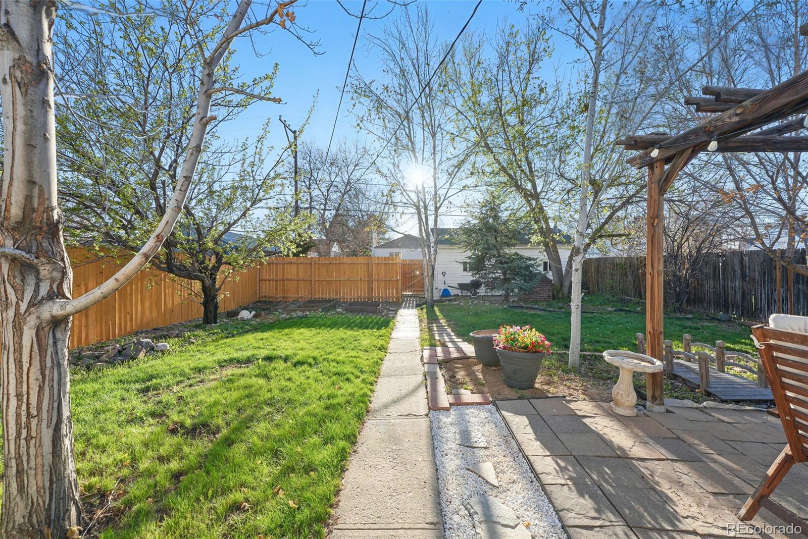 MLS Image #34 for 1711  spruce street,denver, Colorado