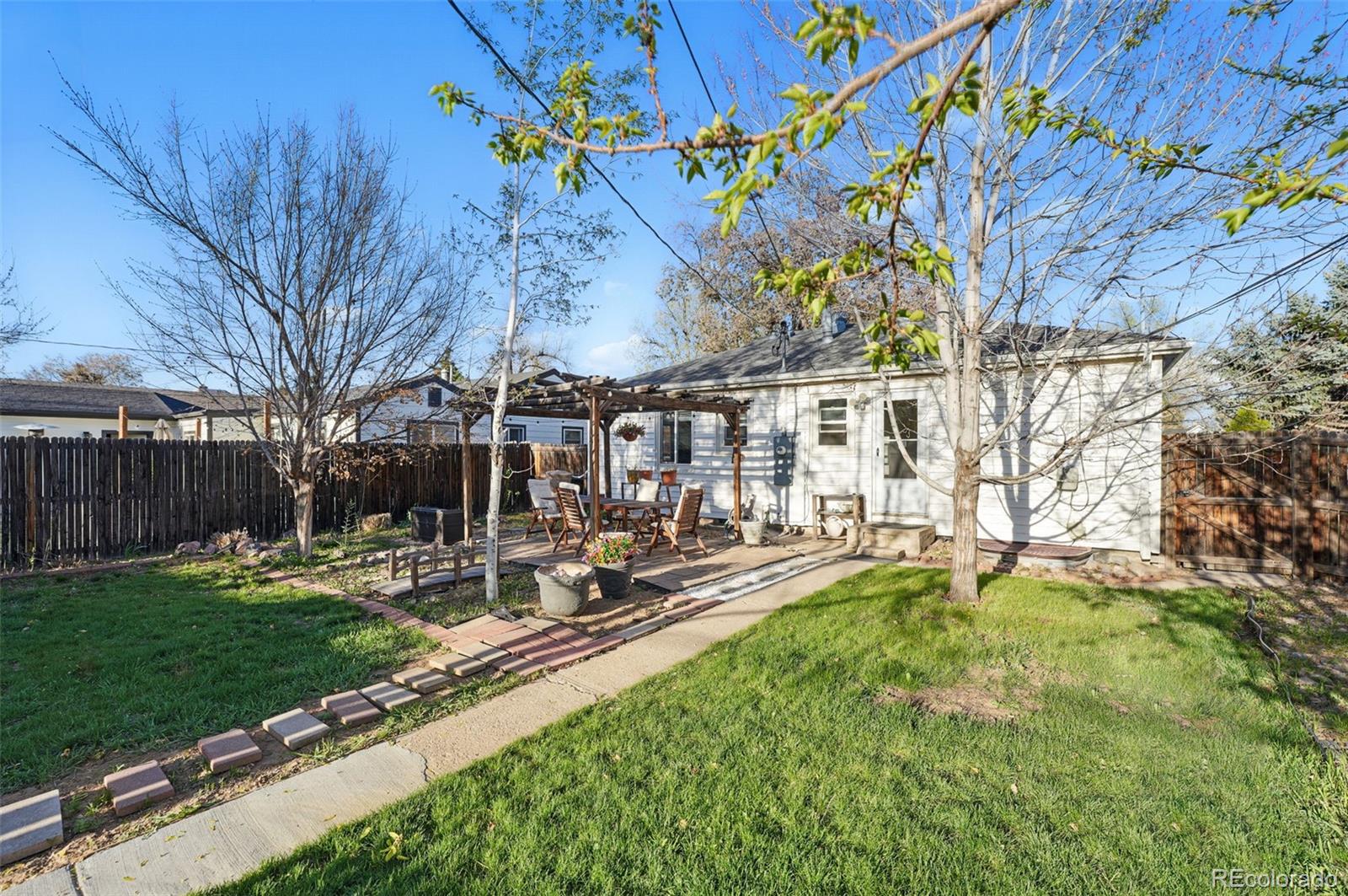 MLS Image #35 for 1711  spruce street,denver, Colorado