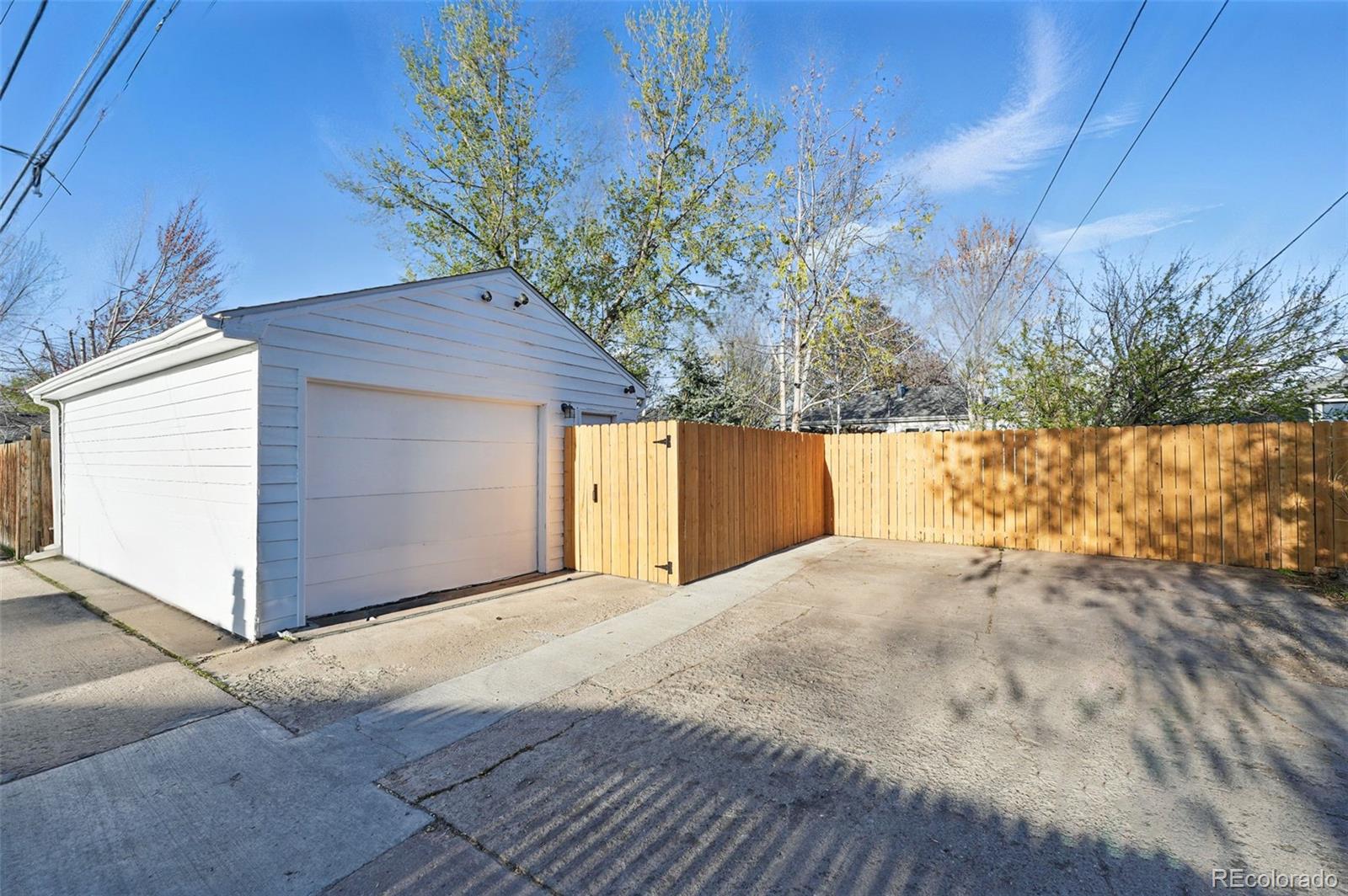 MLS Image #37 for 1711  spruce street,denver, Colorado