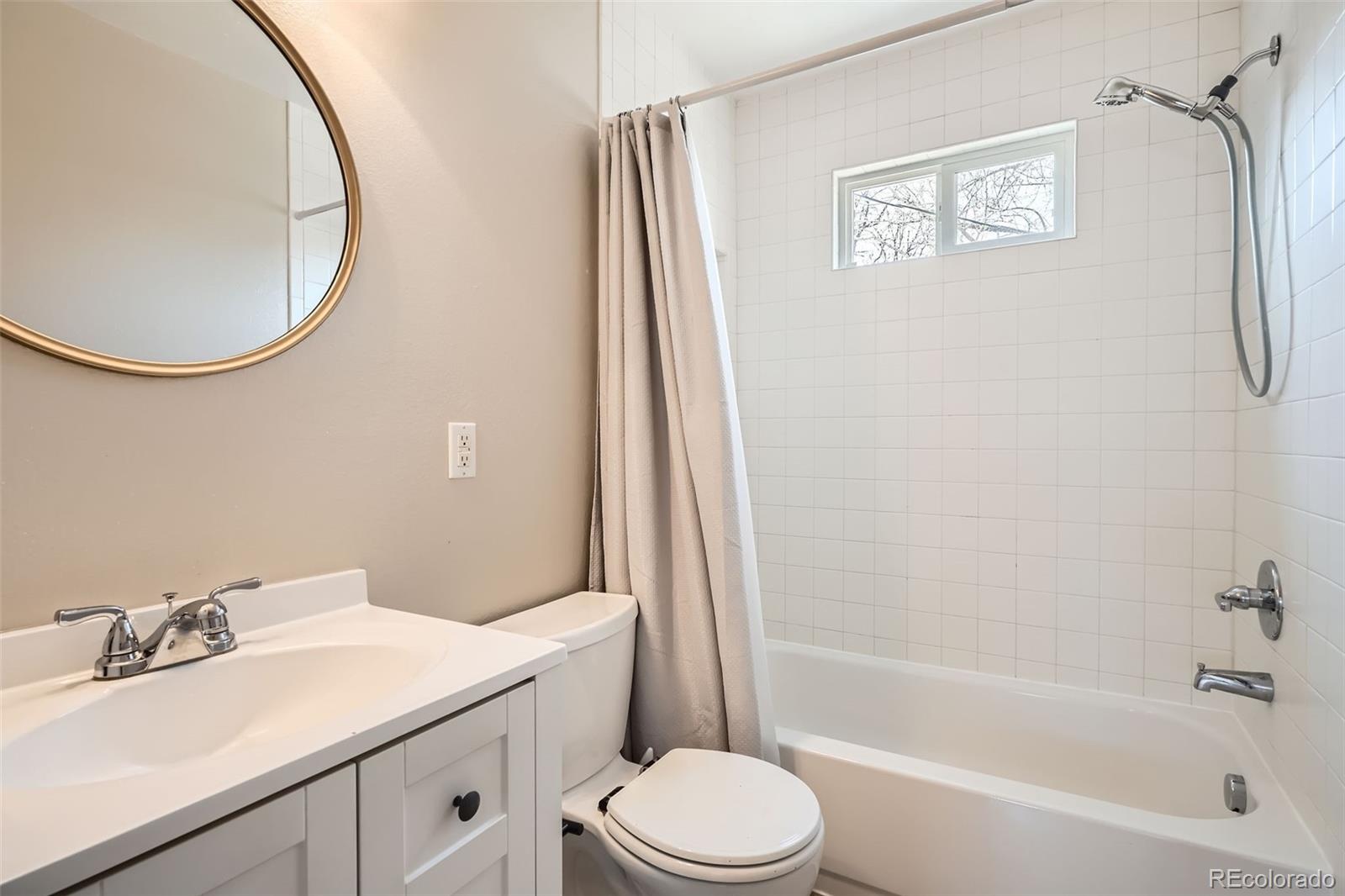 MLS Image #14 for 1559 s quieto court,denver, Colorado