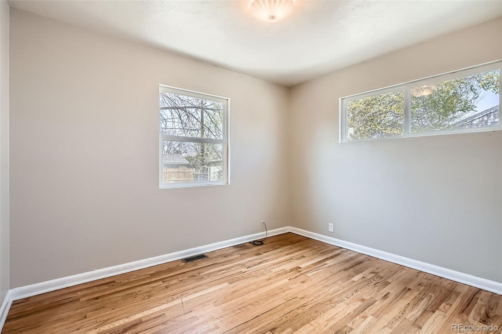 MLS Image #17 for 1559 s quieto court,denver, Colorado