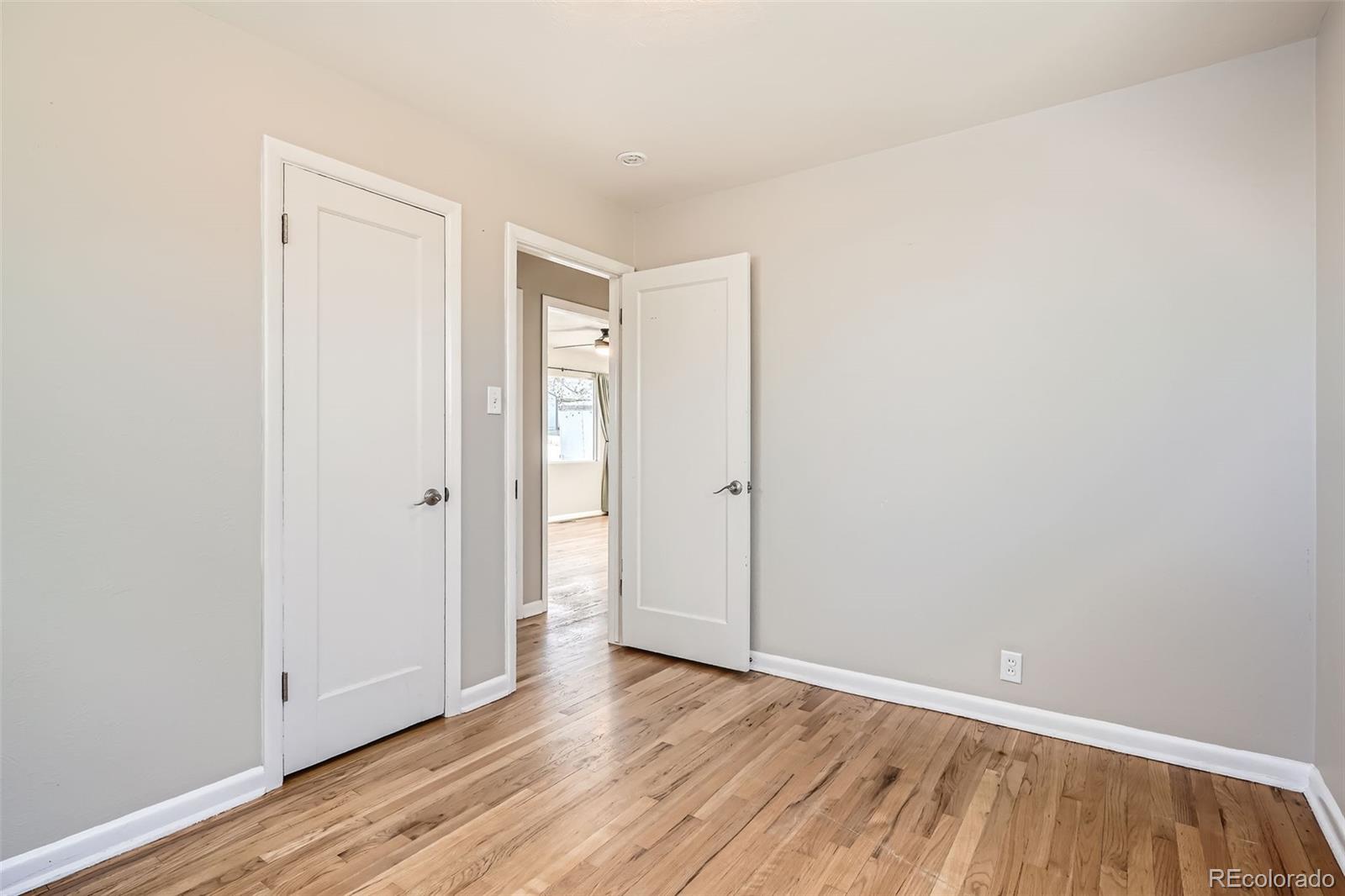 MLS Image #18 for 1559 s quieto court,denver, Colorado