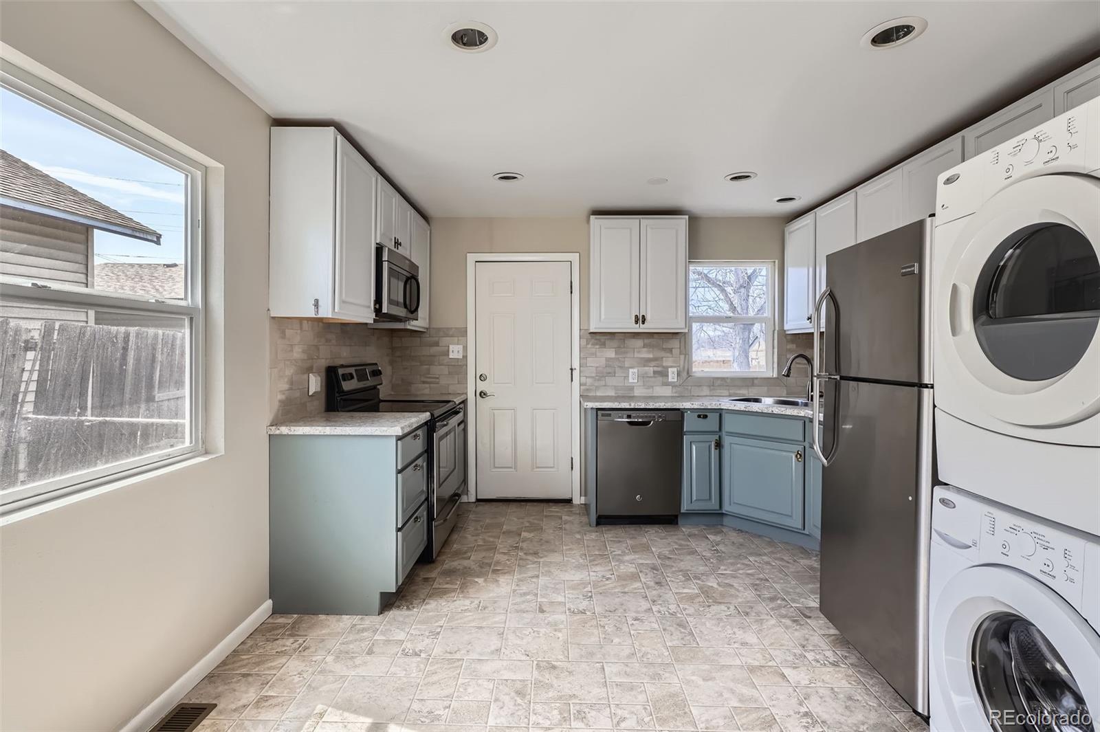 MLS Image #7 for 1559 s quieto court,denver, Colorado