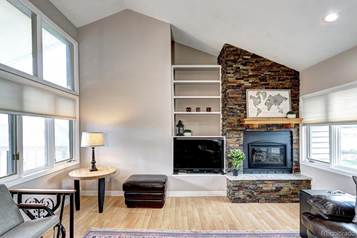 MLS Image #5 for 7877 s university way,centennial, Colorado