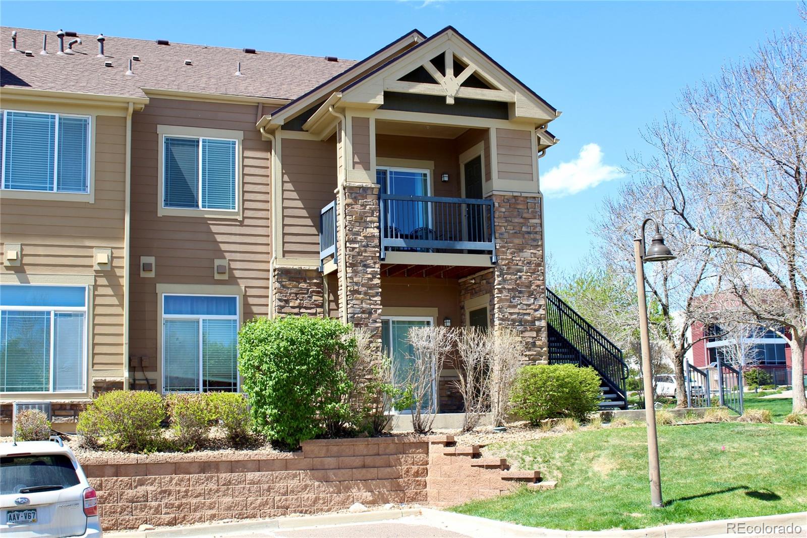 MLS Image #3 for 8726 s kline street,littleton, Colorado