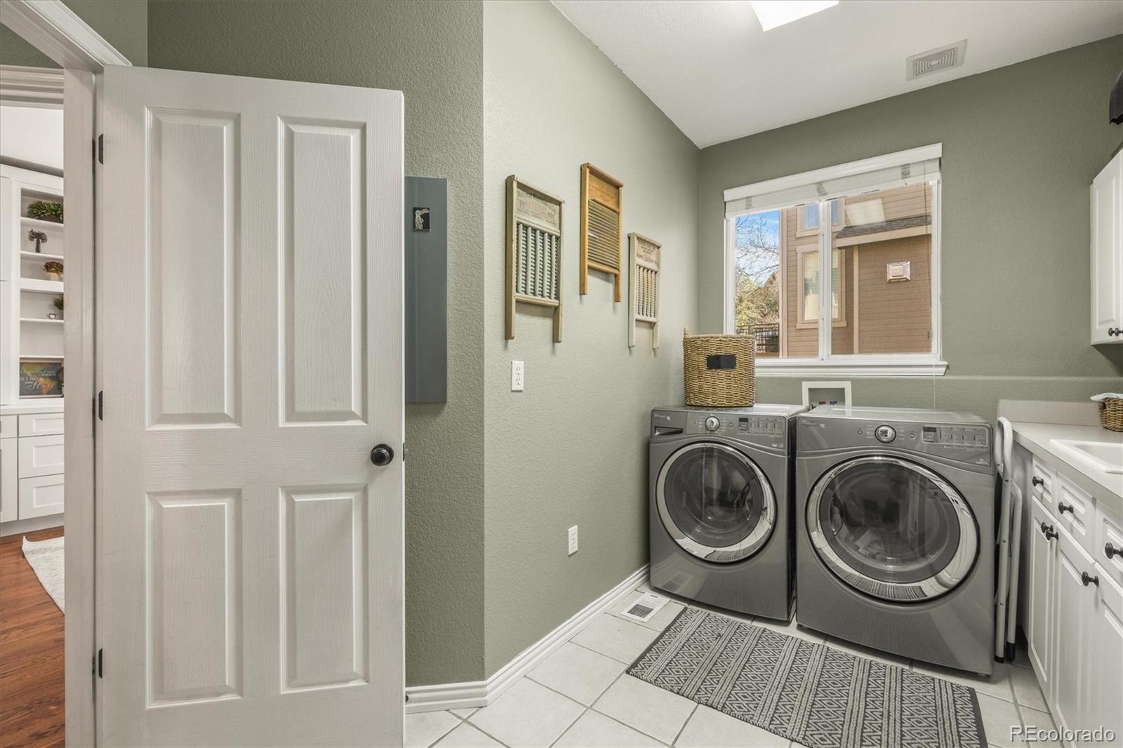 MLS Image #15 for 907  greenridge lane,castle pines, Colorado