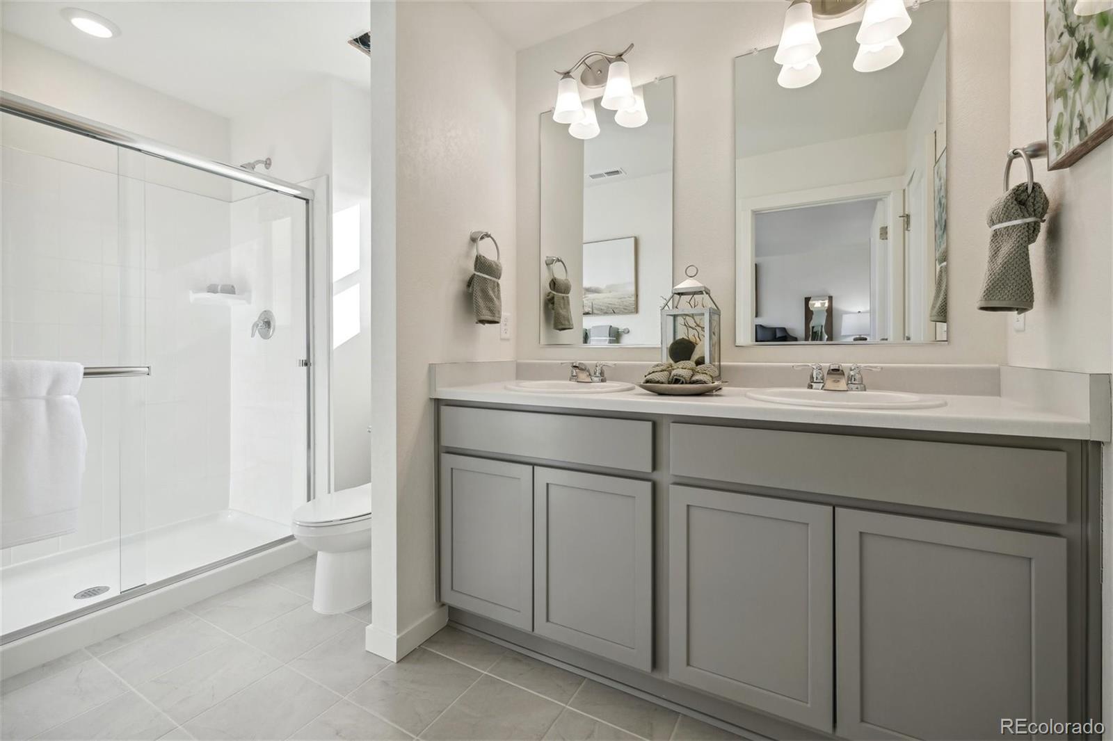 MLS Image #15 for 1364 s boston court,denver, Colorado