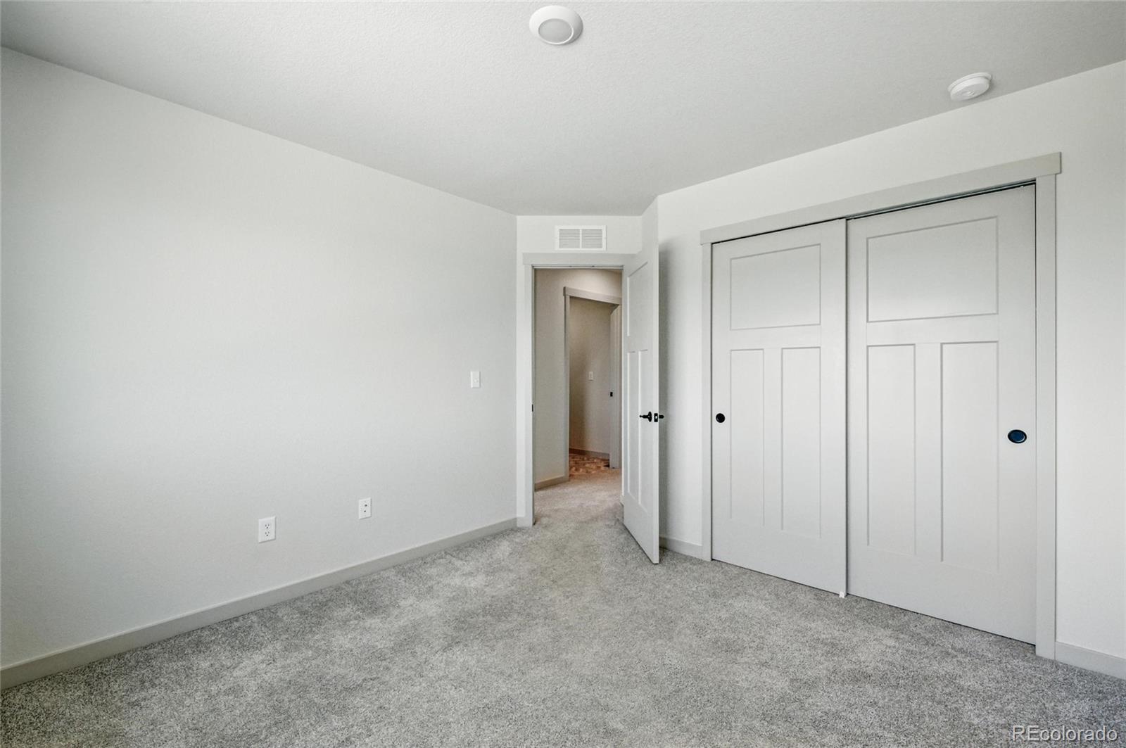 MLS Image #12 for 260 e 4th street,berthoud, Colorado