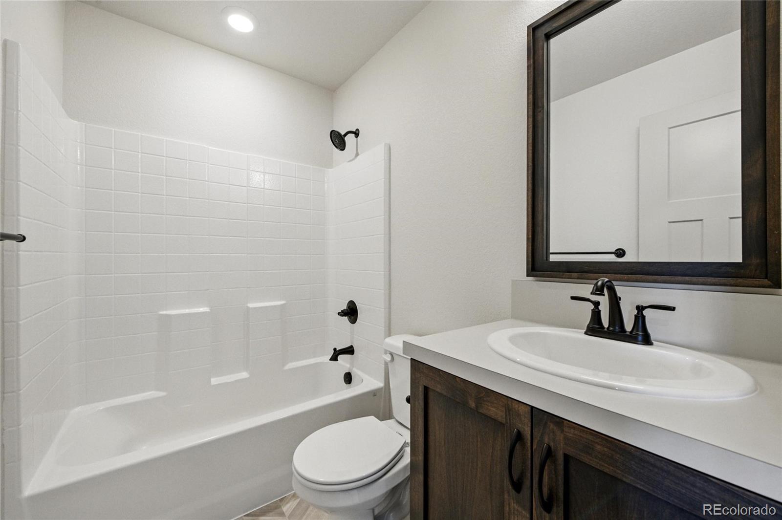 MLS Image #13 for 260 e 4th street,berthoud, Colorado