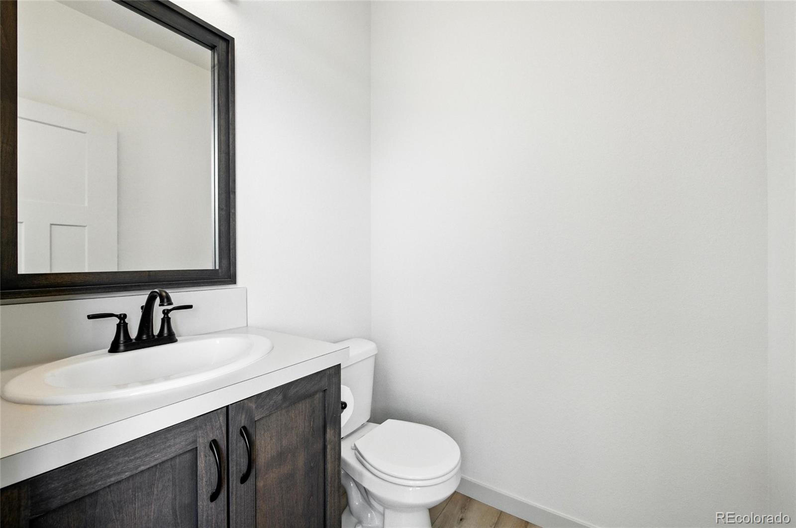 MLS Image #7 for 260 e 4th street,berthoud, Colorado