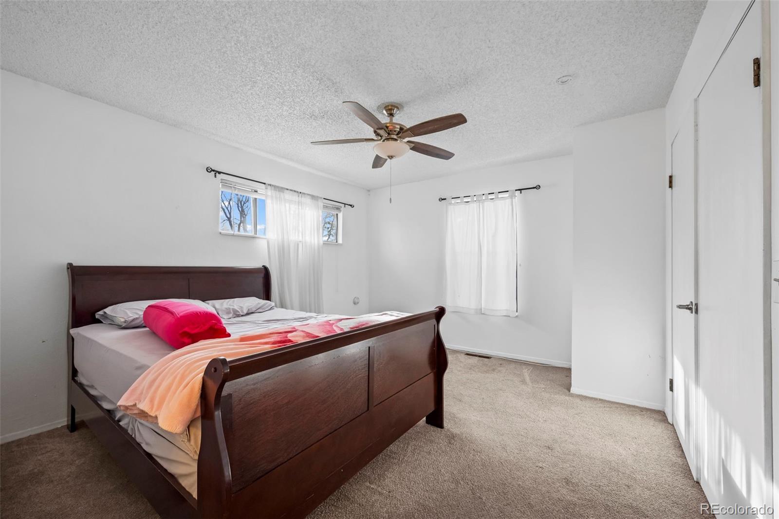 MLS Image #14 for 15333 e louisiana avenue,aurora, Colorado
