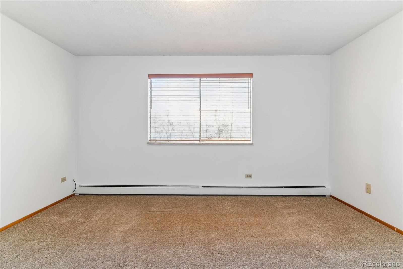 MLS Image #5 for 635 s alton way,denver, Colorado
