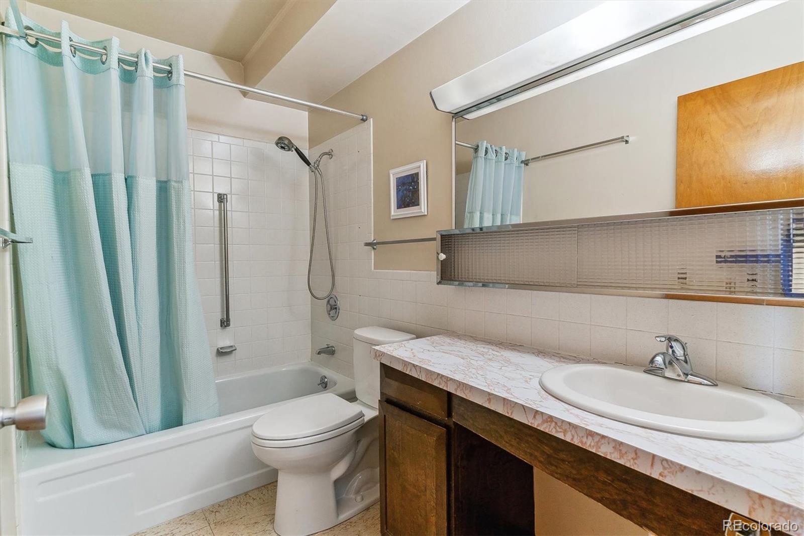 MLS Image #9 for 635 s alton way,denver, Colorado