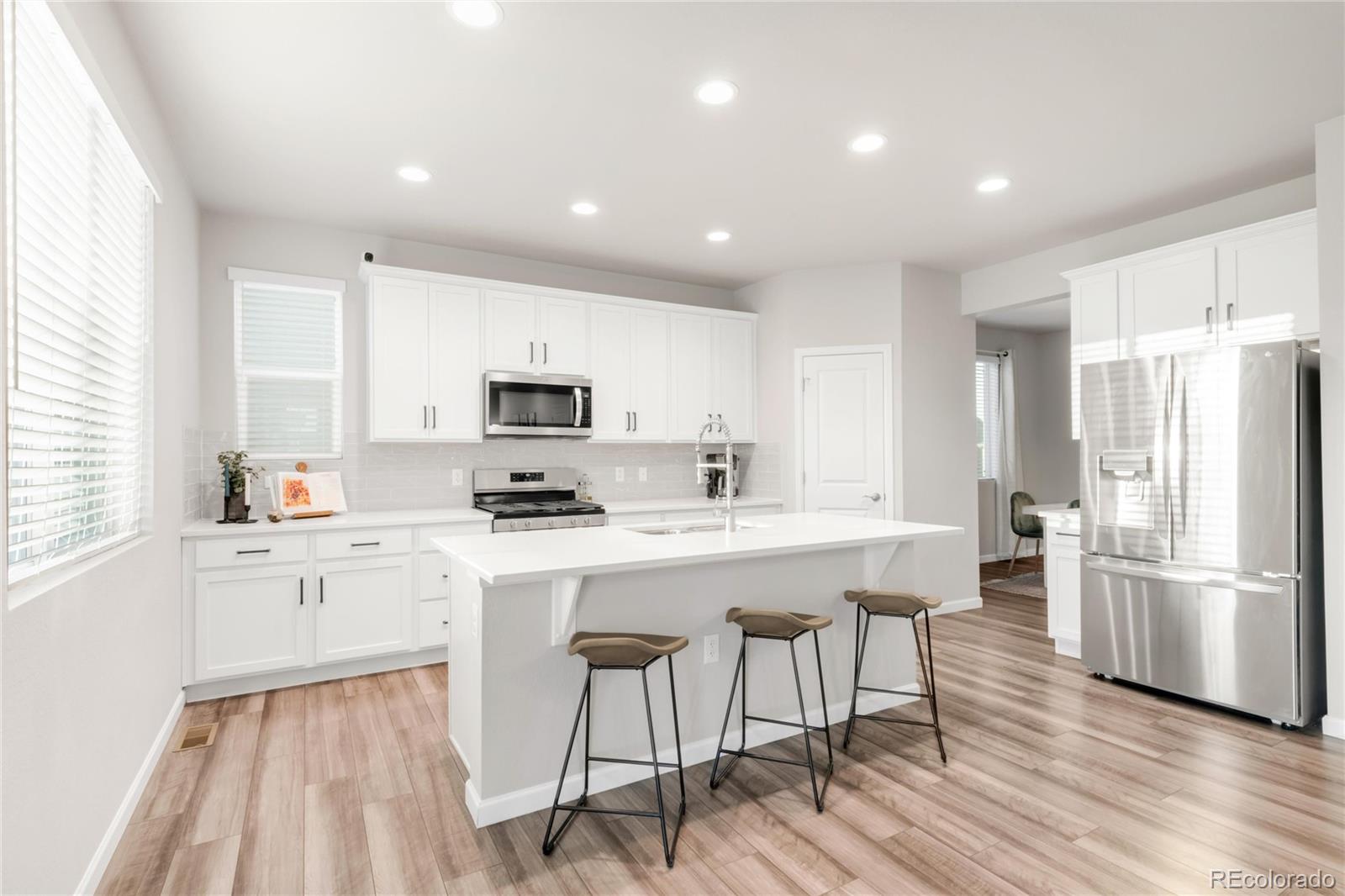 MLS Image #15 for 1845  meagan way,erie, Colorado