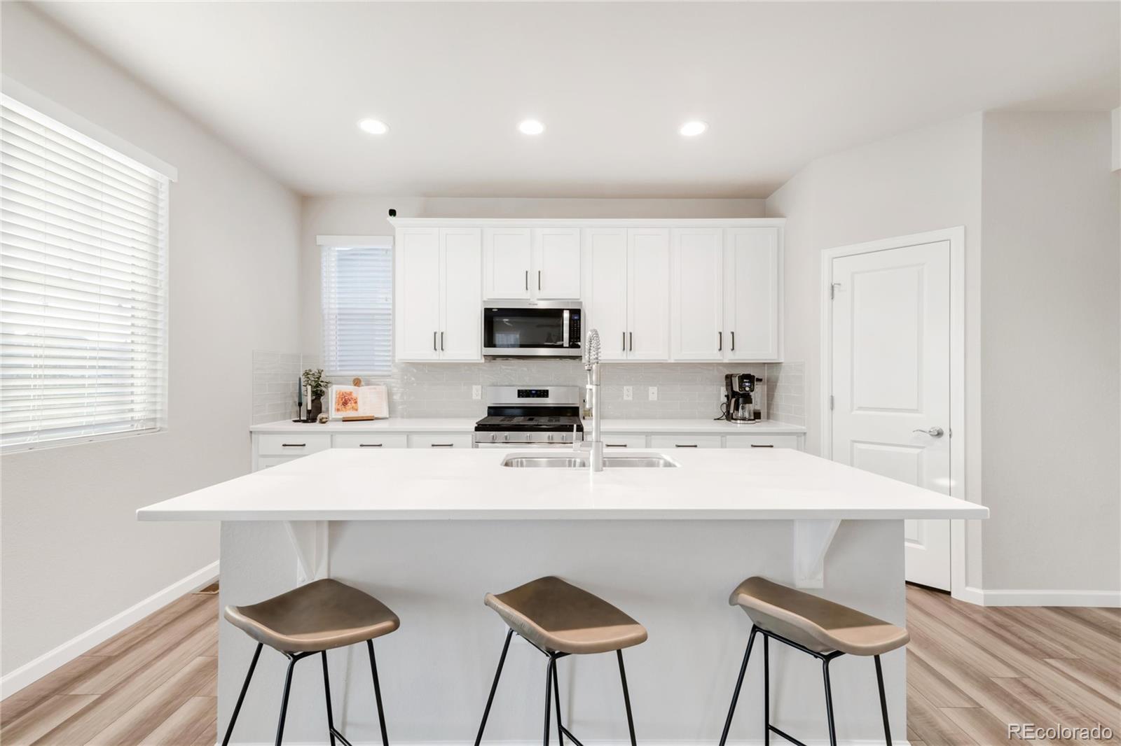 MLS Image #16 for 1845  meagan way,erie, Colorado