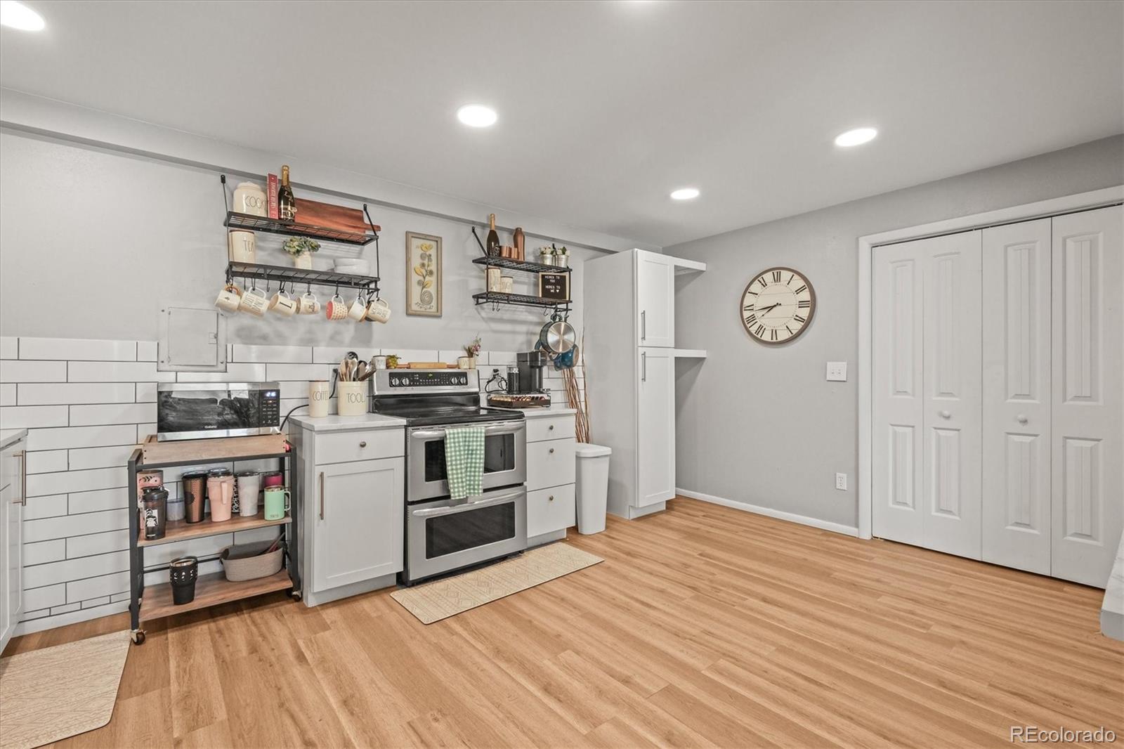 MLS Image #2 for 12112  melody drive 302,denver, Colorado