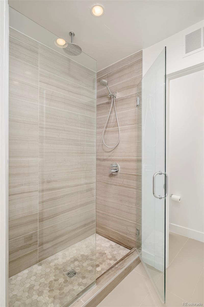 MLS Image #17 for 1945 w 34th avenue,denver, Colorado