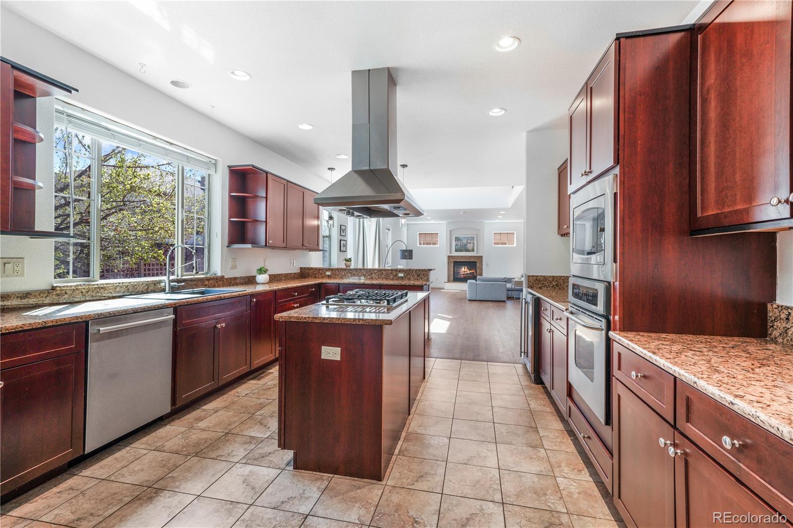 MLS Image #5 for 1204 s balsam court,lakewood, Colorado