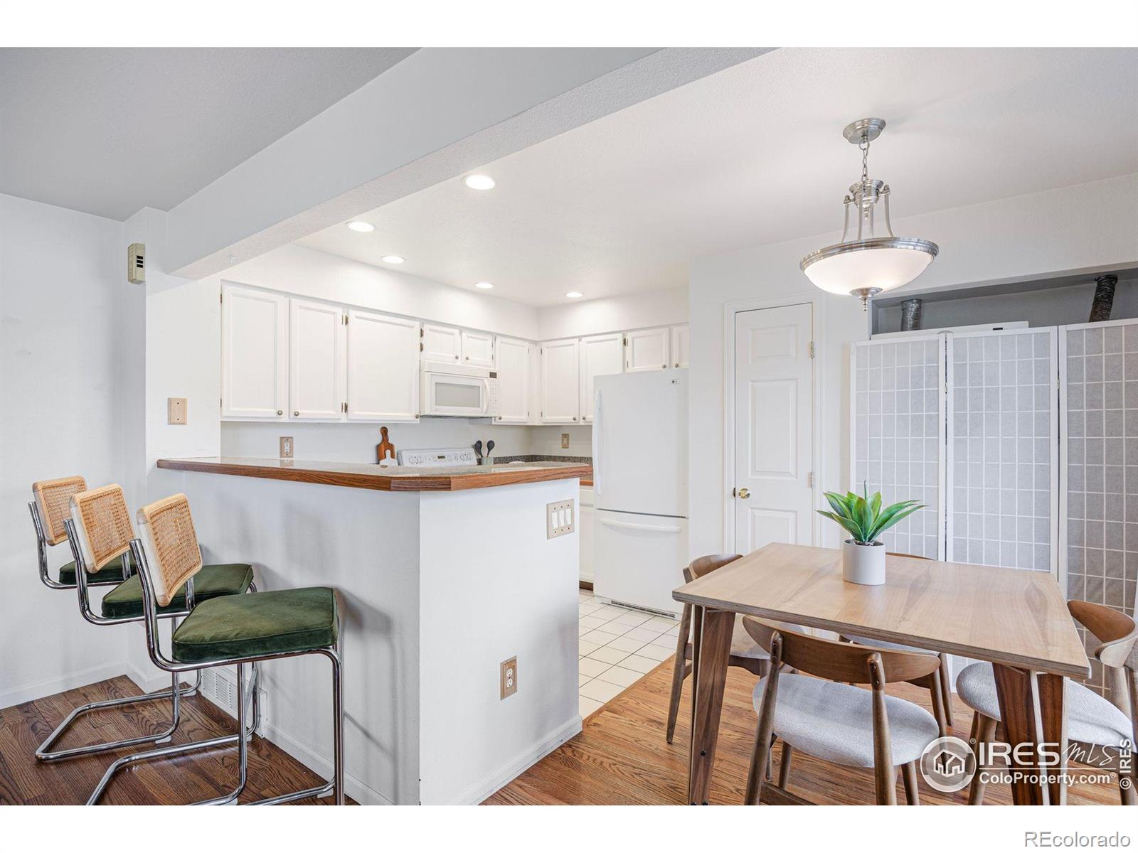 MLS Image #8 for 4819  white rock circle,boulder, Colorado
