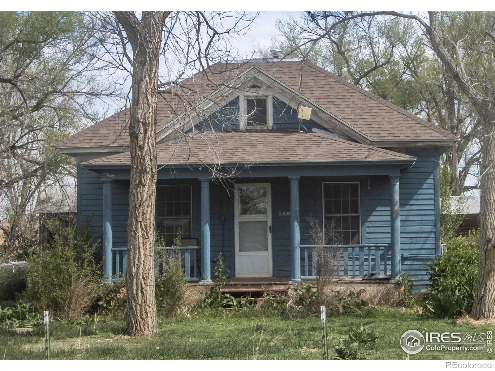 MLS Image #0 for 301 w park avenue,iliff, Colorado