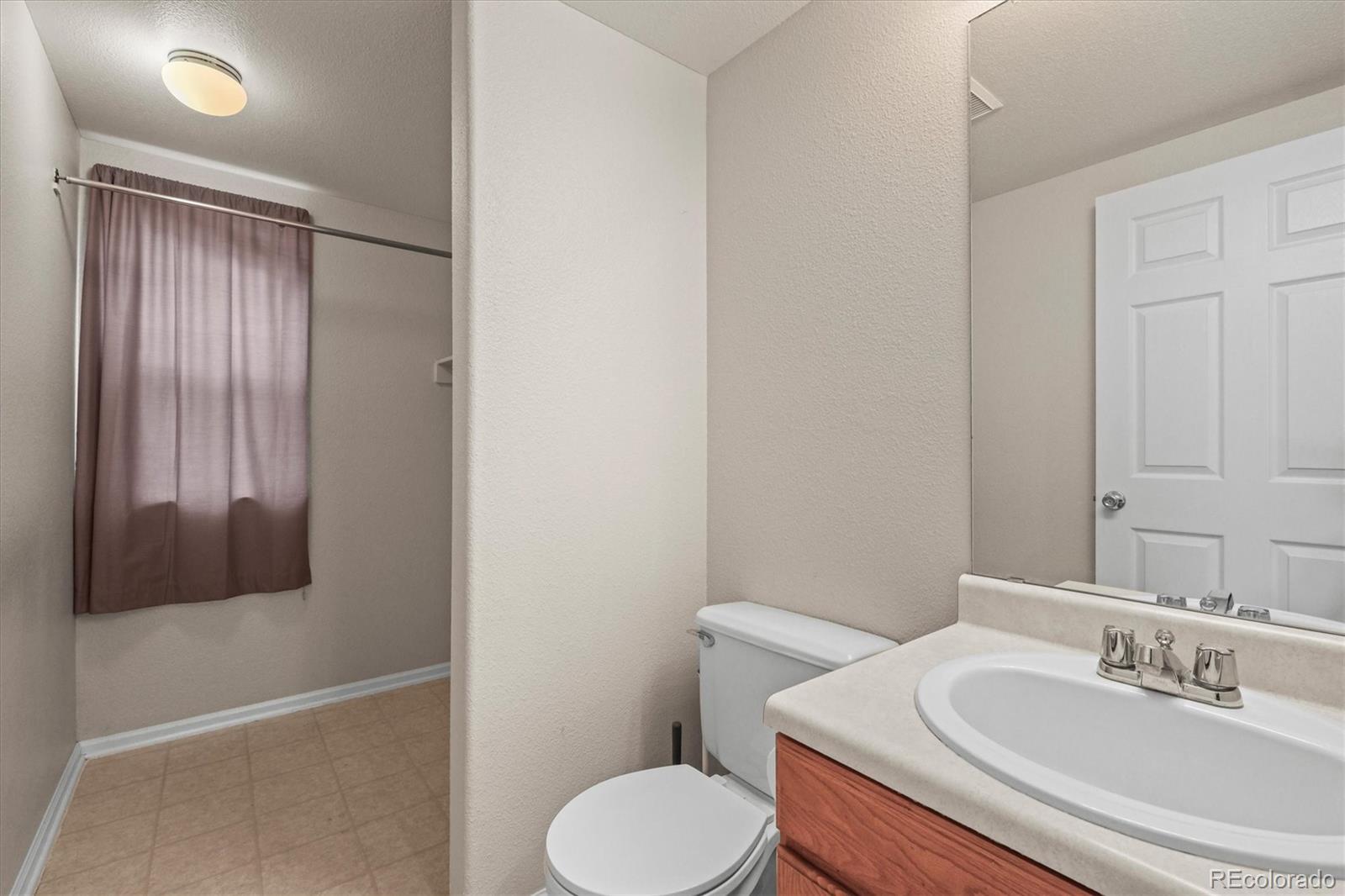 MLS Image #15 for 10193 e woodrose court,highlands ranch, Colorado