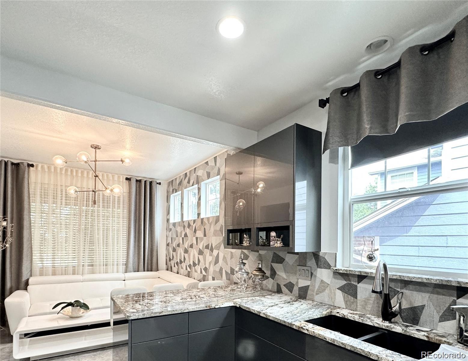 MLS Image #11 for 21325 e oxford avenue,aurora, Colorado