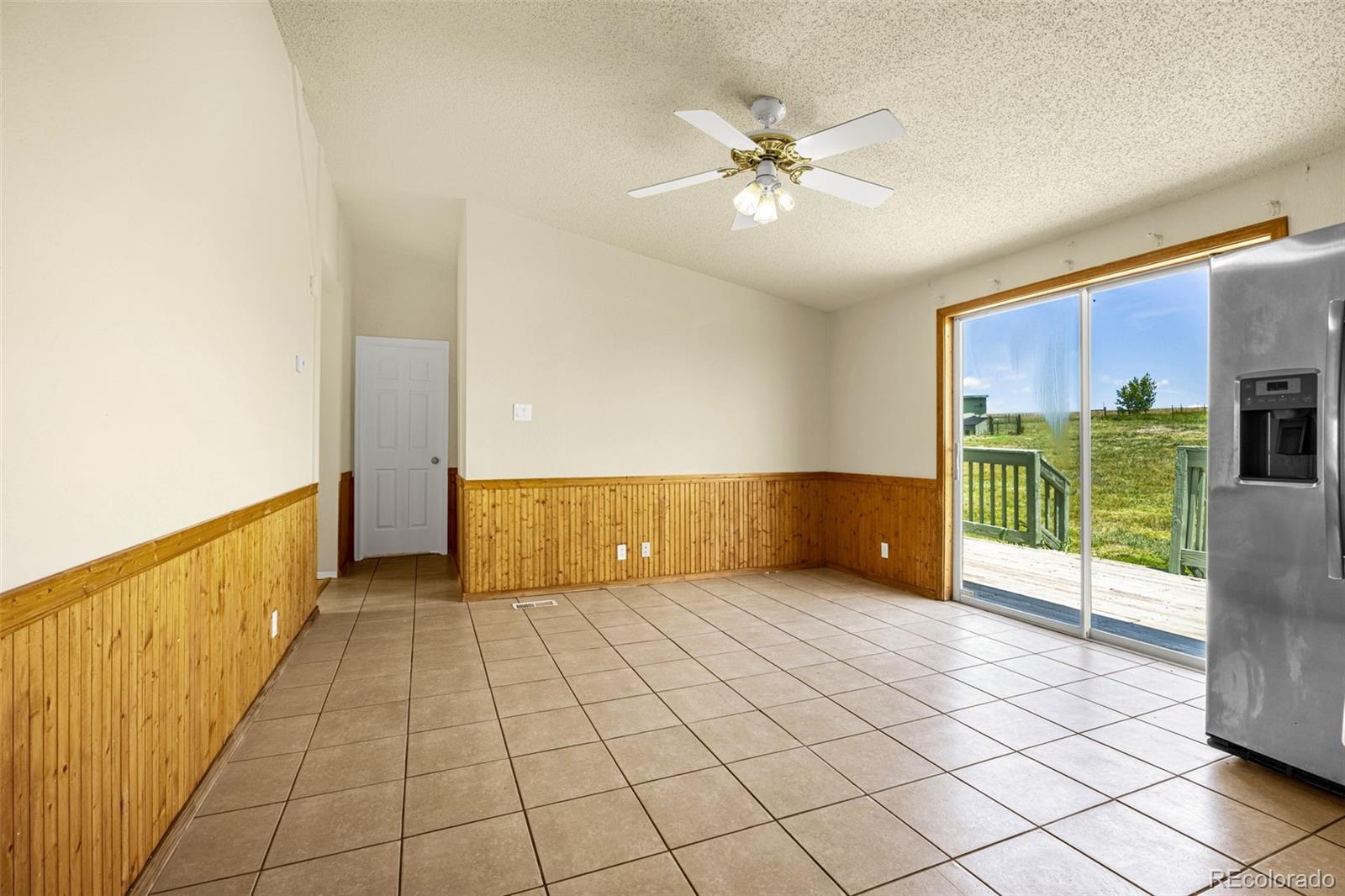 MLS Image #10 for 12625  safe landing drive,peyton, Colorado