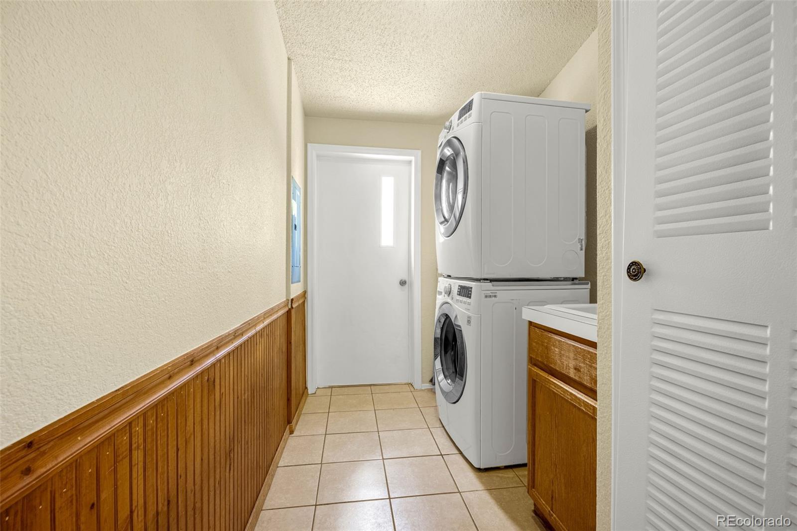 MLS Image #11 for 12625  safe landing drive,peyton, Colorado