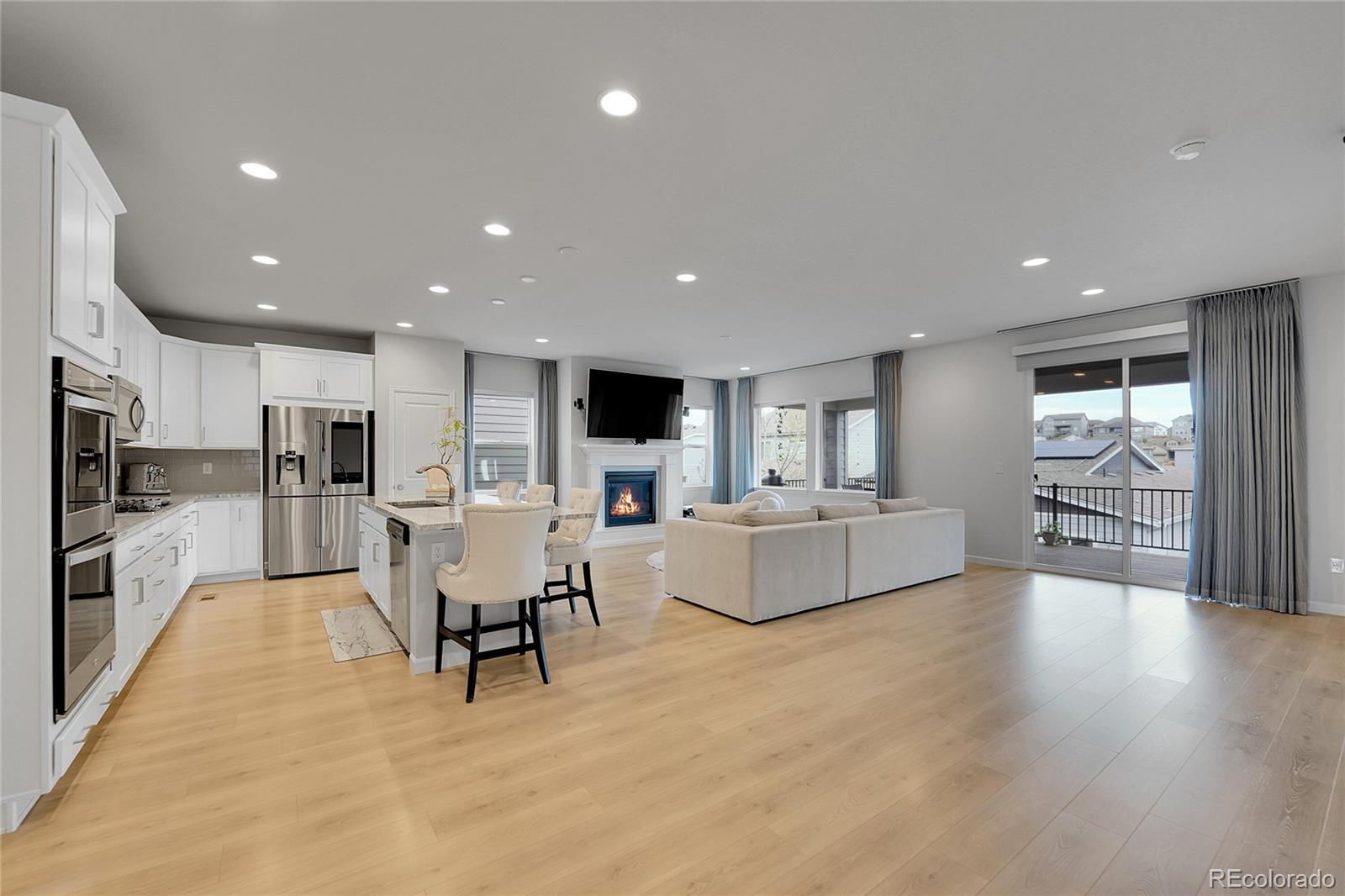 MLS Image #4 for 18335 w 94th avenue,arvada, Colorado