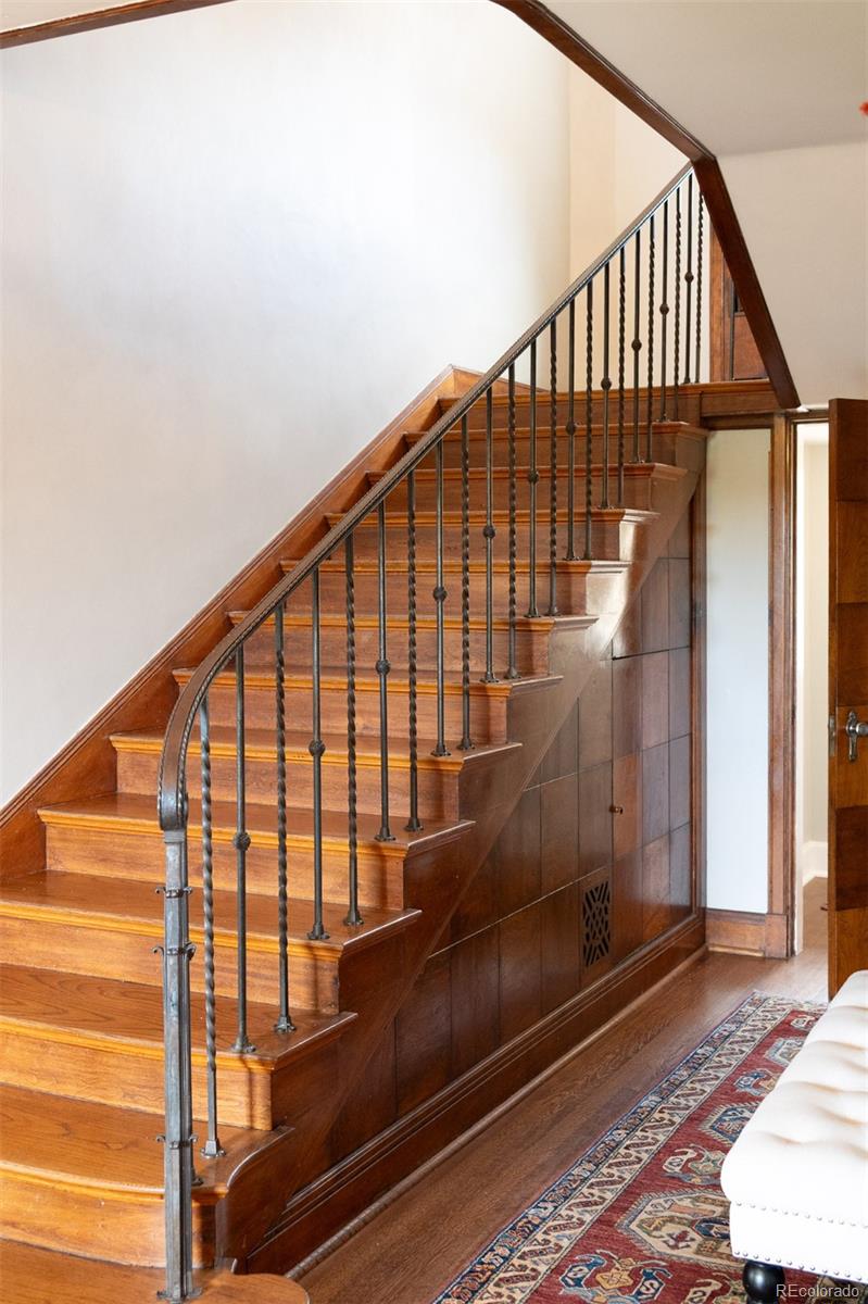MLS Image #15 for 3811 e 26th avenue parkway,denver, Colorado