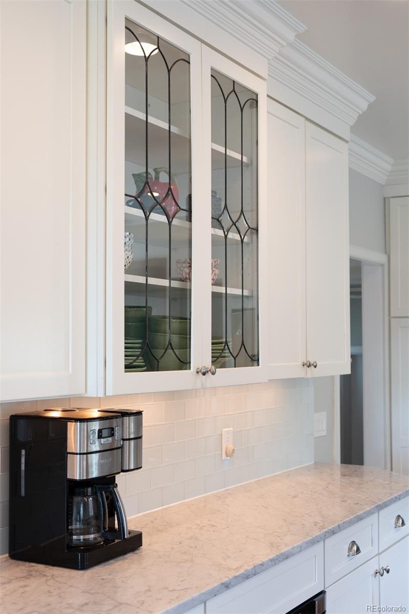 MLS Image #23 for 3811 e 26th avenue parkway,denver, Colorado