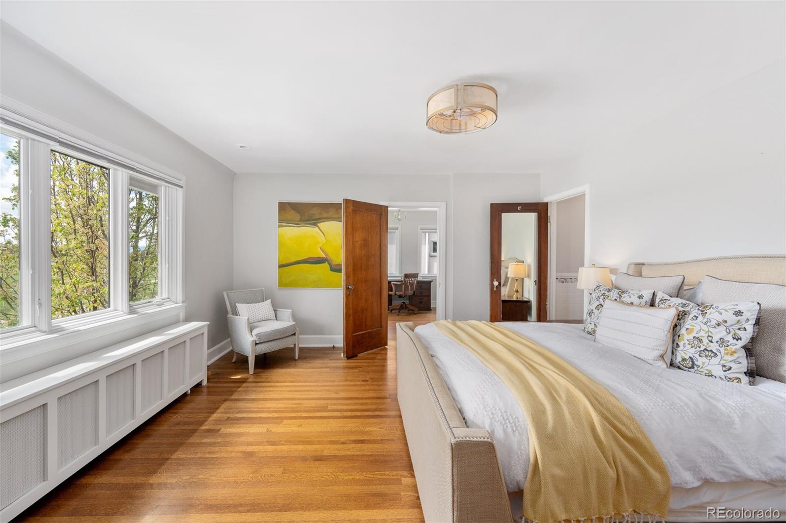 MLS Image #25 for 3811 e 26th avenue parkway,denver, Colorado