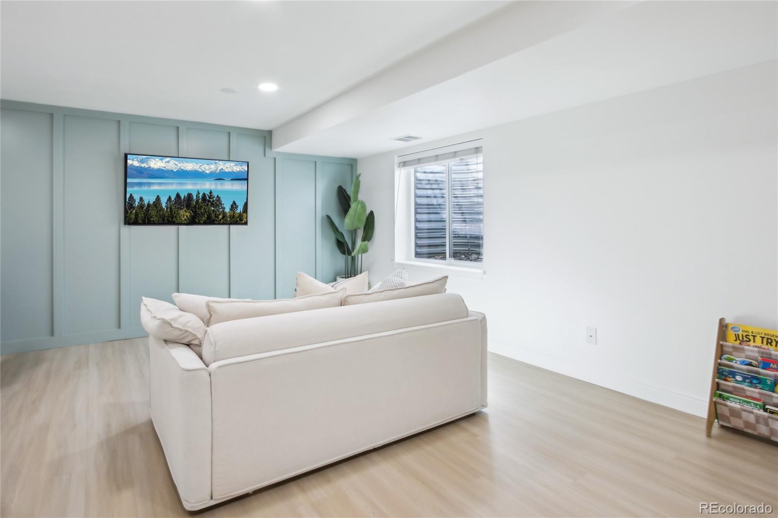 MLS Image #31 for 3974  cambridge avenue,broomfield, Colorado