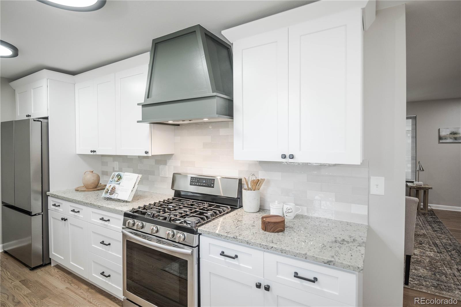 MLS Image #8 for 863 s dudley street,lakewood, Colorado