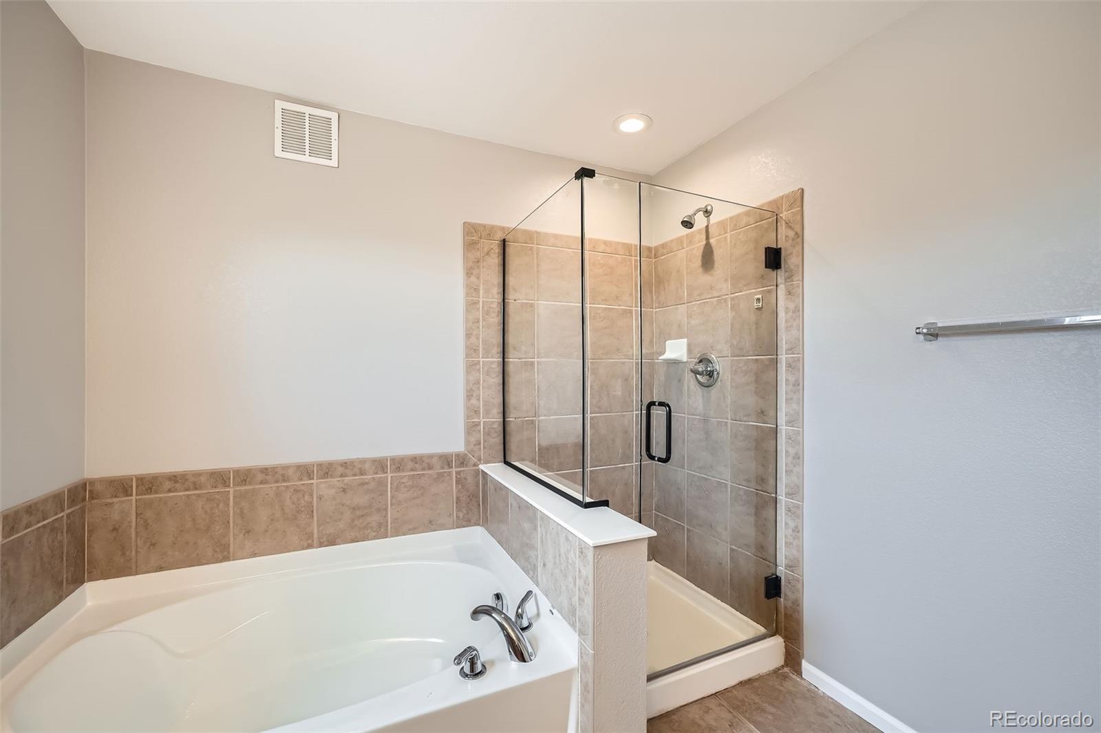 MLS Image #16 for 2538  central park boulevard,denver, Colorado