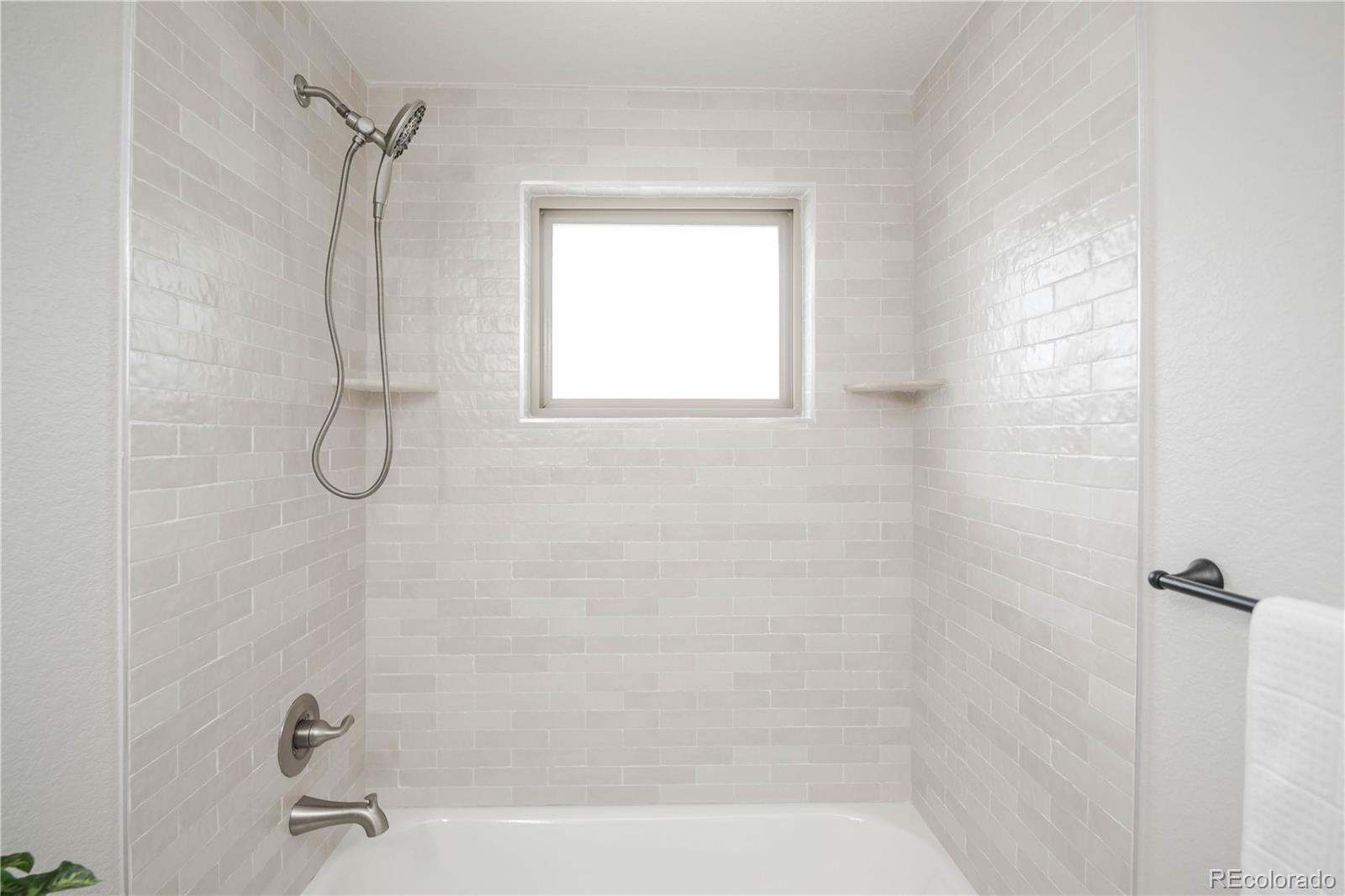 MLS Image #14 for 320 s jersey street,denver, Colorado