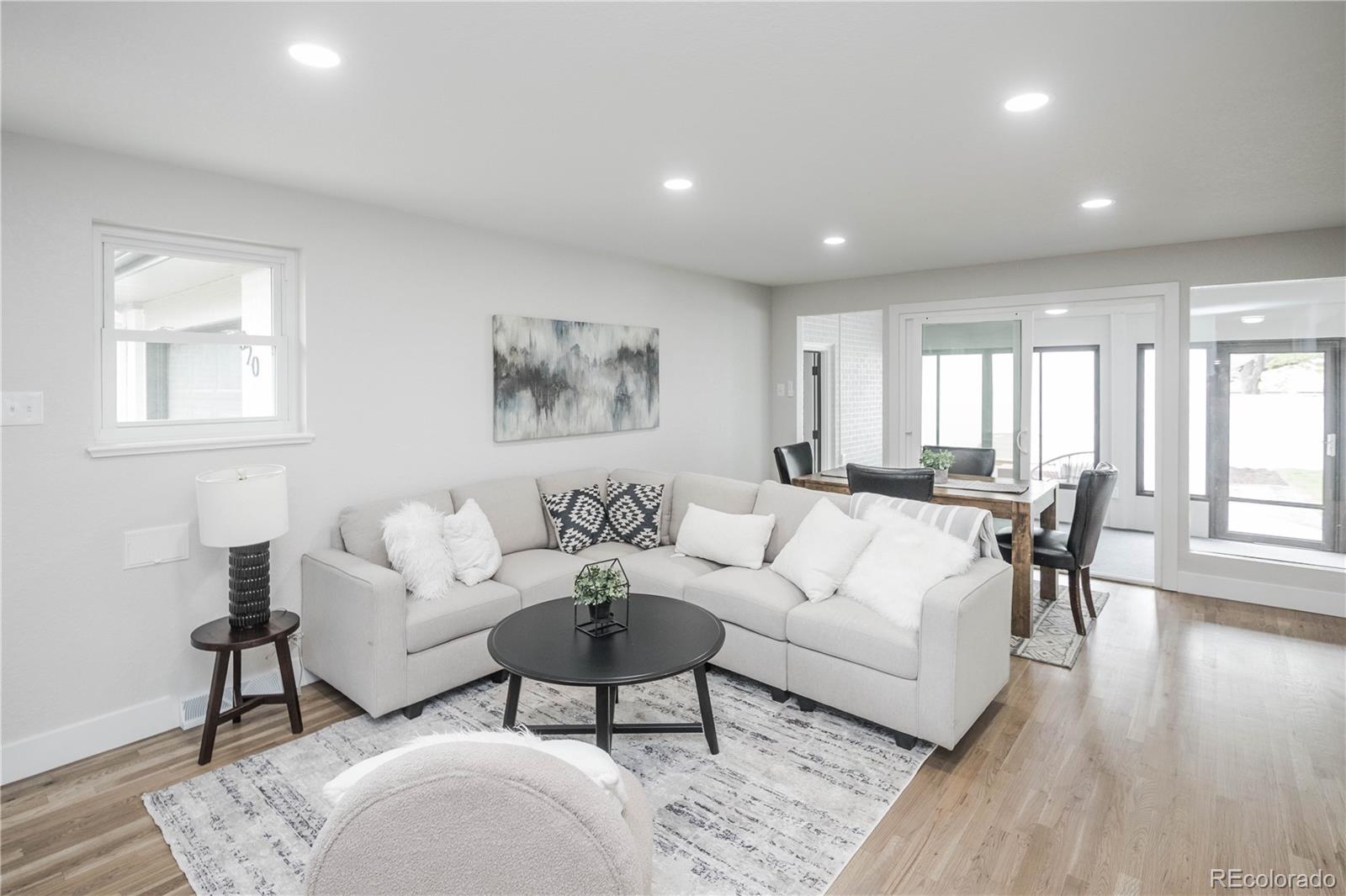 MLS Image #4 for 320 s jersey street,denver, Colorado
