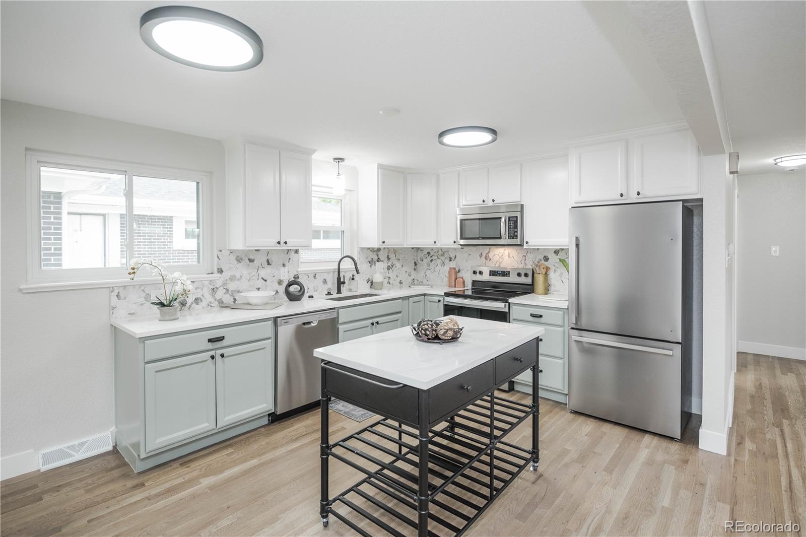 MLS Image #8 for 320 s jersey street,denver, Colorado