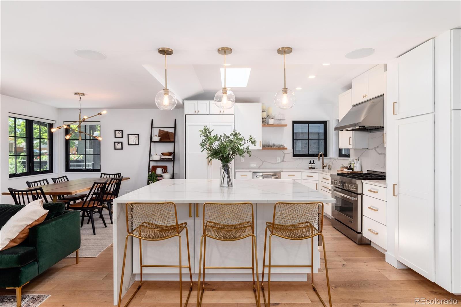 MLS Image #15 for 1065 s monroe street,denver, Colorado