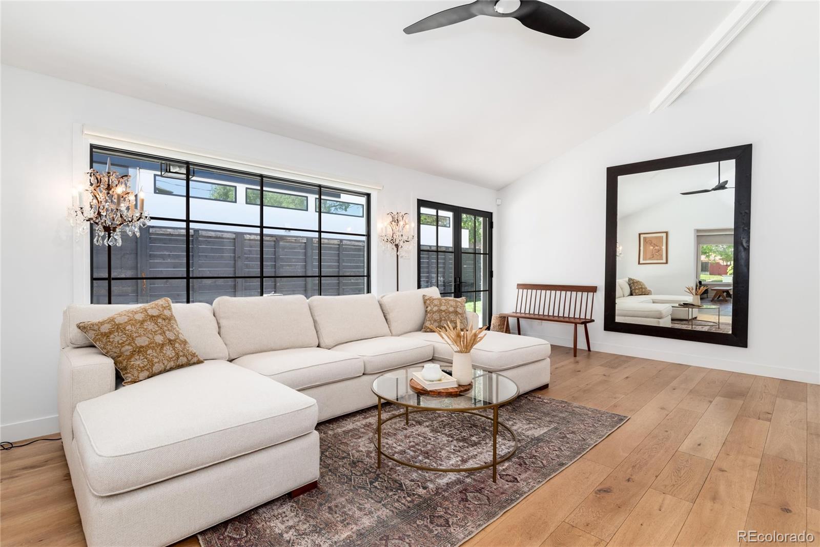 MLS Image #3 for 1065 s monroe street,denver, Colorado