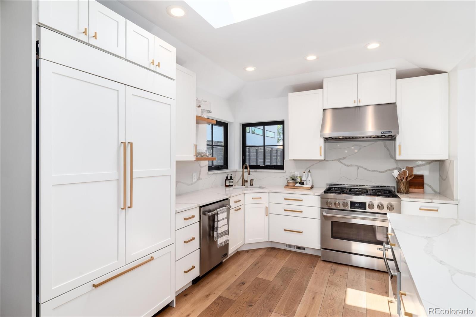MLS Image #9 for 1065 s monroe street,denver, Colorado