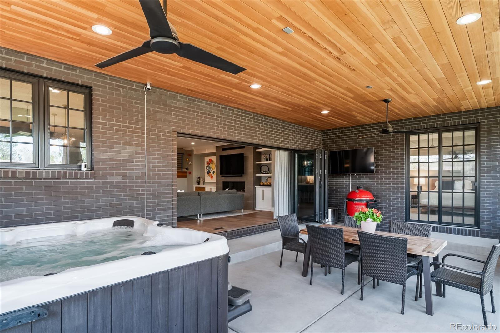 MLS Image #14 for 2732 s jackson street,denver, Colorado