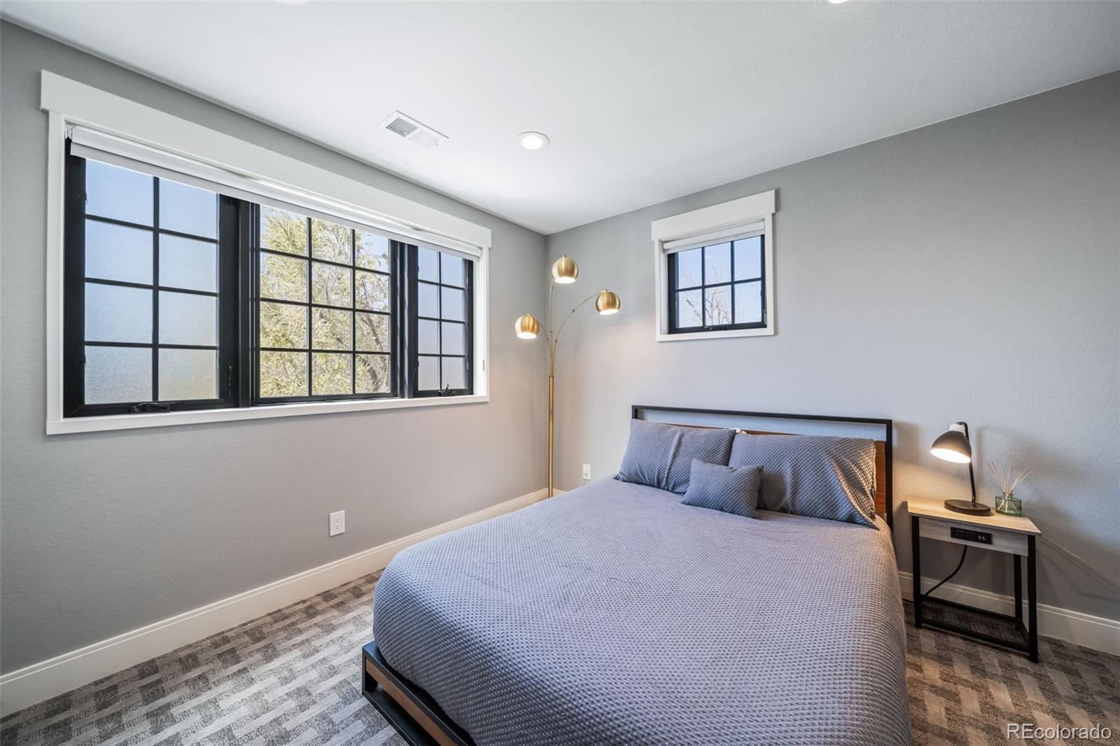MLS Image #32 for 2732 s jackson street,denver, Colorado