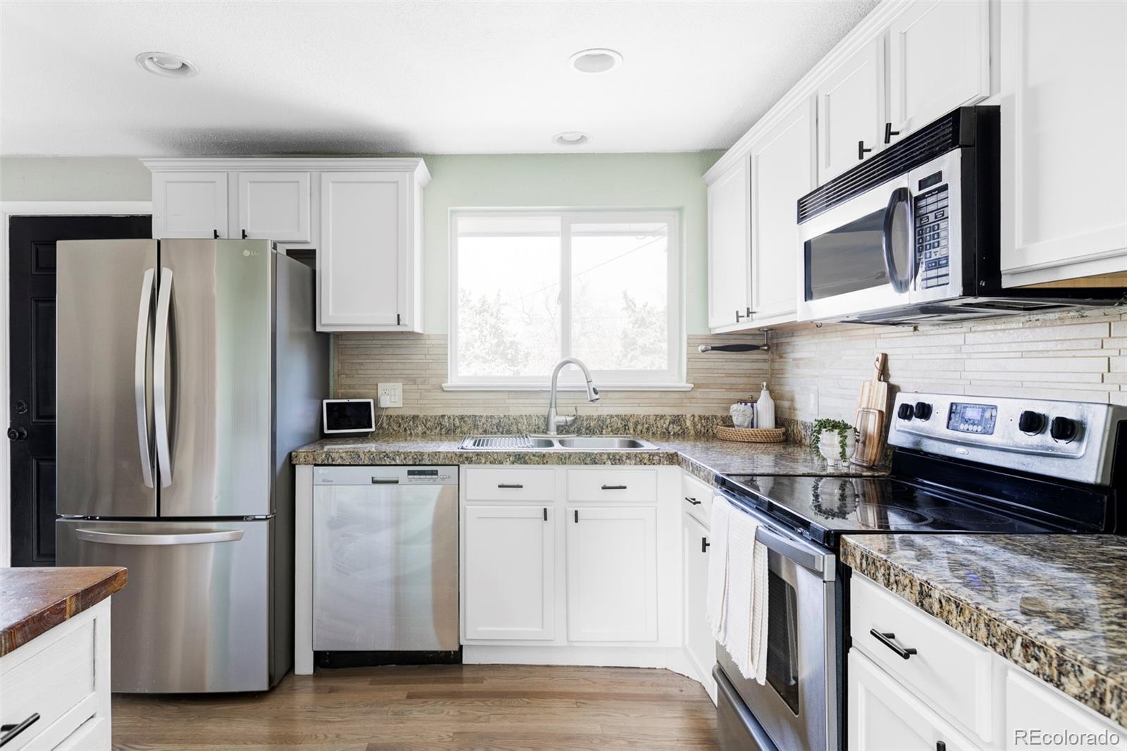 MLS Image #5 for 13055 e dakota avenue,aurora, Colorado