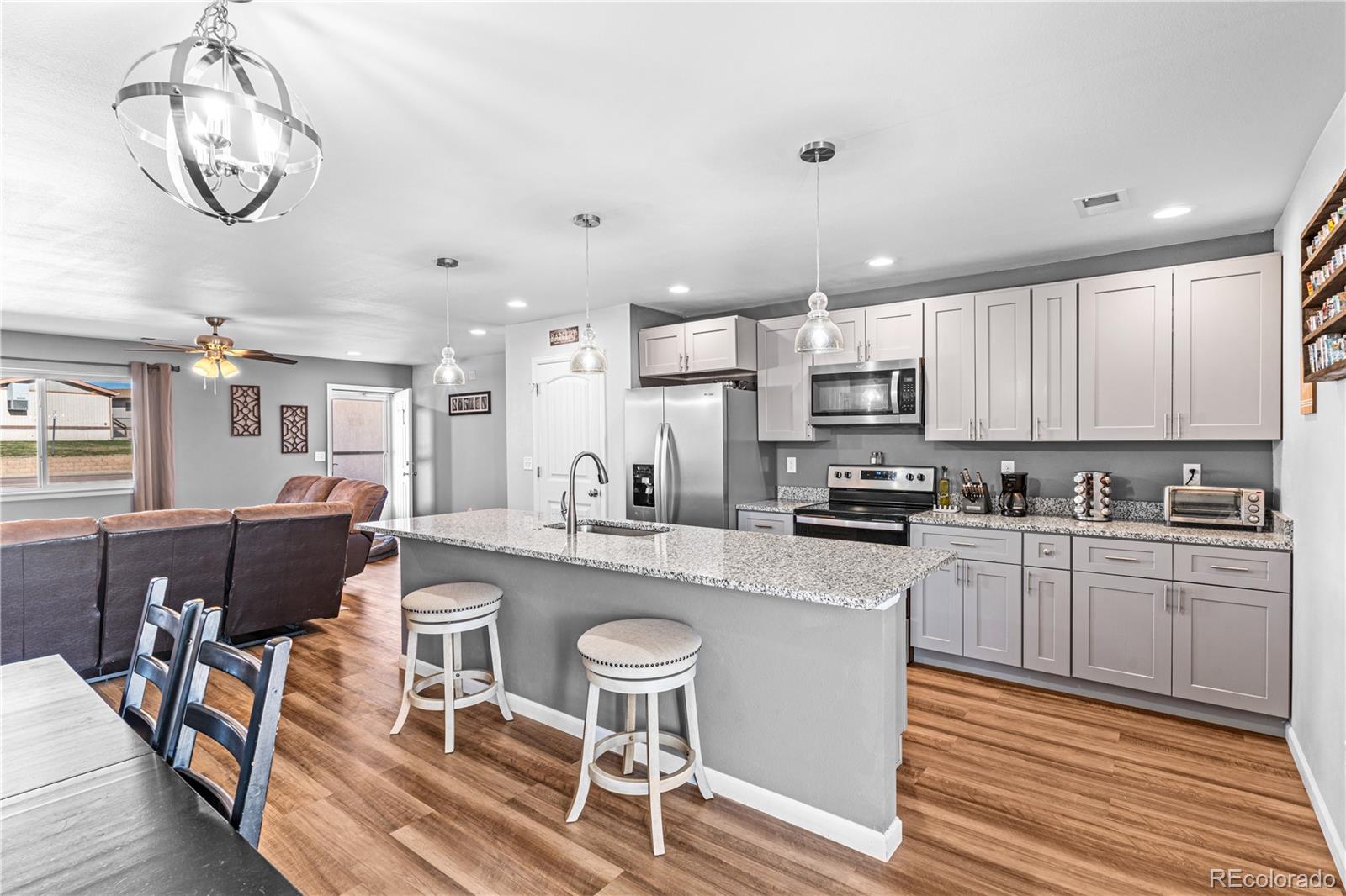 MLS Image #9 for 592 e earl drive,pueblo, Colorado