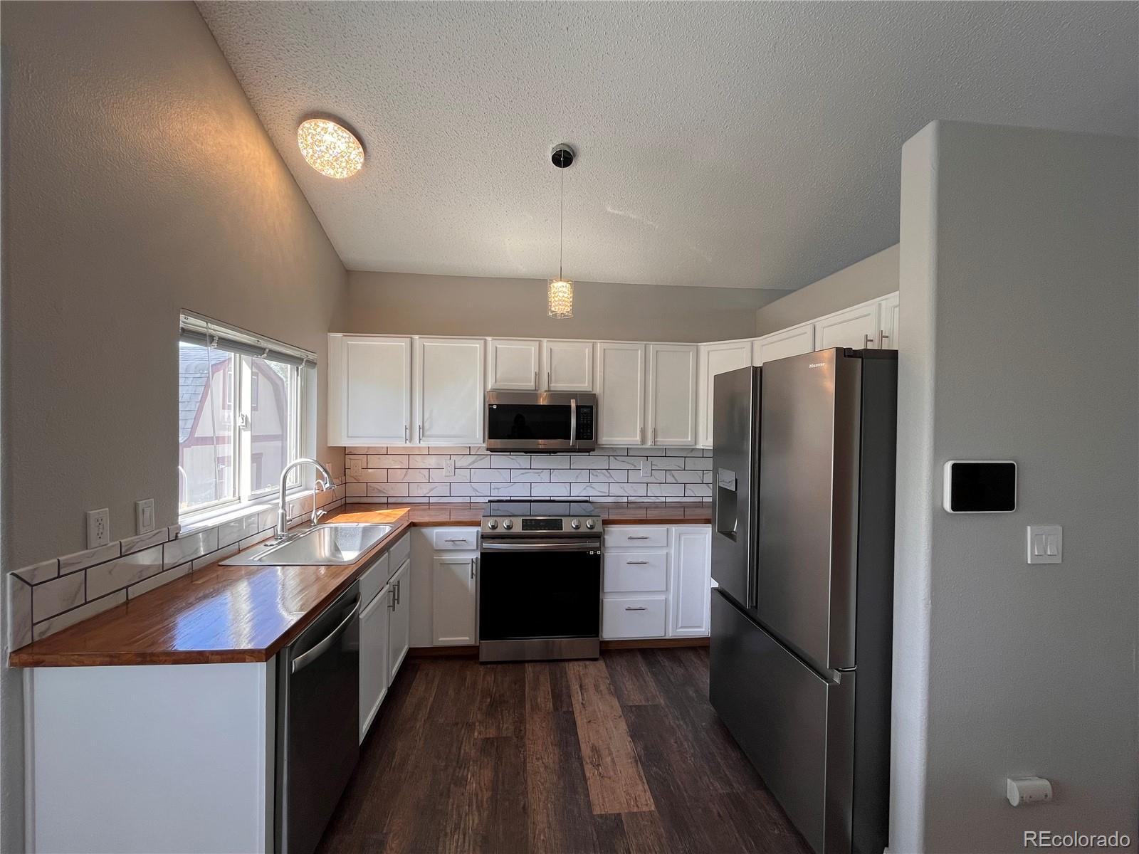 MLS Image #2 for 4378  witches hollow lane,colorado springs, Colorado